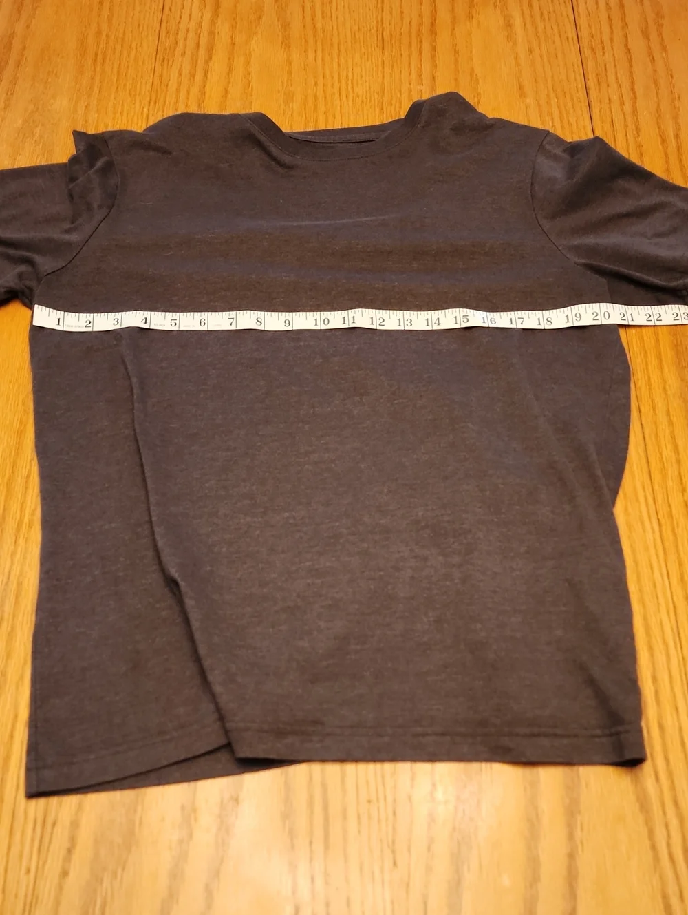 Banana Republic Men’s Brown Crewneck T-Shirt